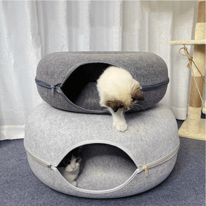 Pet Parents™ Cozy Cove Bed